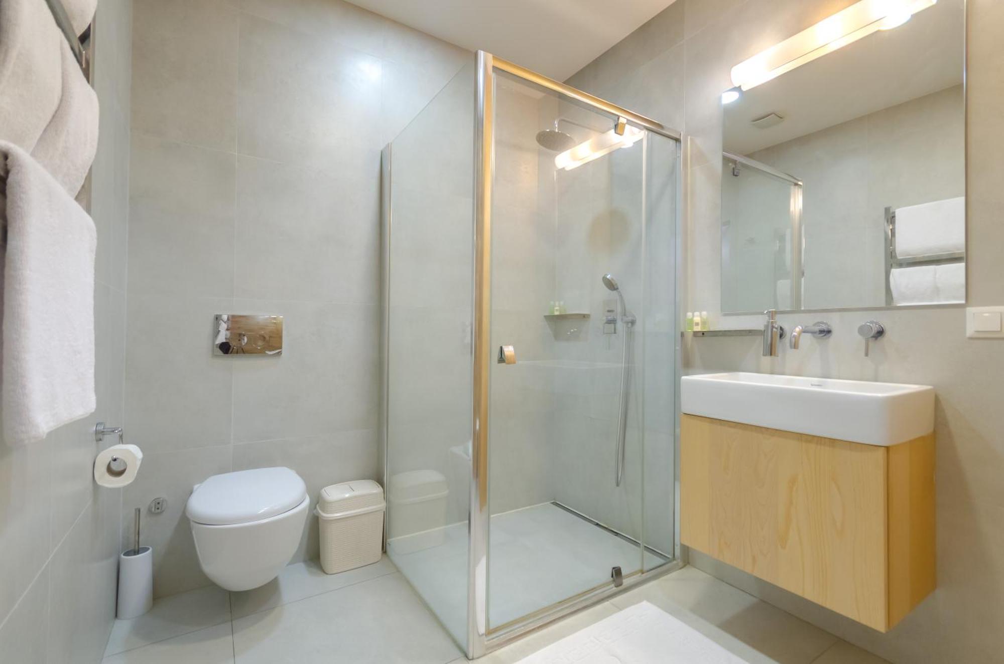 Petrovdom 205-206 Panoramic City View Apartments At Rc Kvartet, Central Railway Station Kiev Ngoại thất bức ảnh