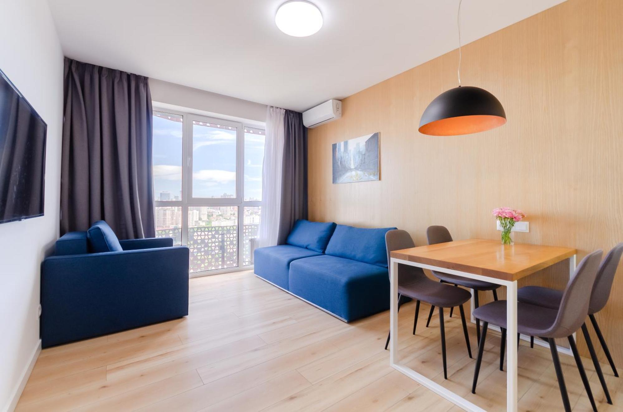 Petrovdom 205-206 Panoramic City View Apartments At Rc Kvartet, Central Railway Station Kiev Ngoại thất bức ảnh