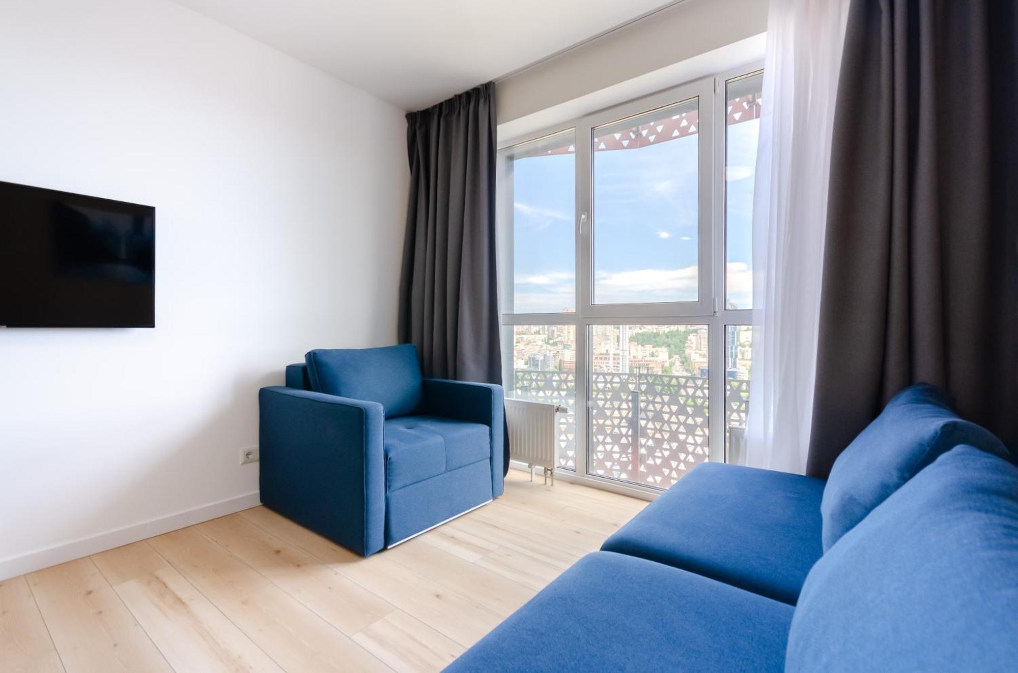 Petrovdom 205-206 Panoramic City View Apartments At Rc Kvartet, Central Railway Station Kiev Ngoại thất bức ảnh