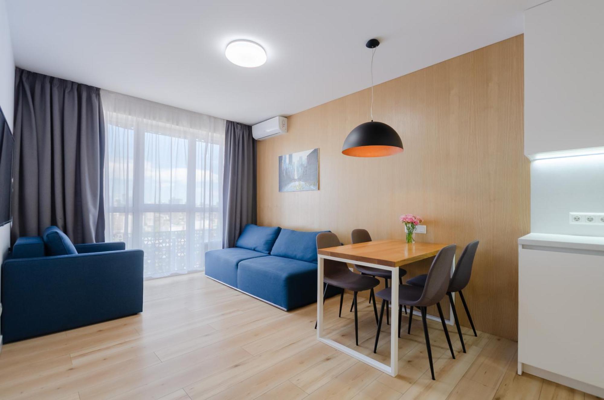 Petrovdom 205-206 Panoramic City View Apartments At Rc Kvartet, Central Railway Station Kiev Ngoại thất bức ảnh